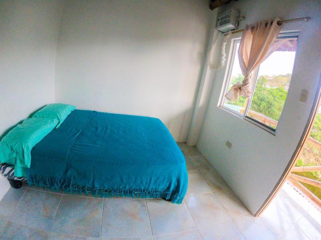 Auberge de jeunesse Iguana Beach House à Montañita Extérieur photo